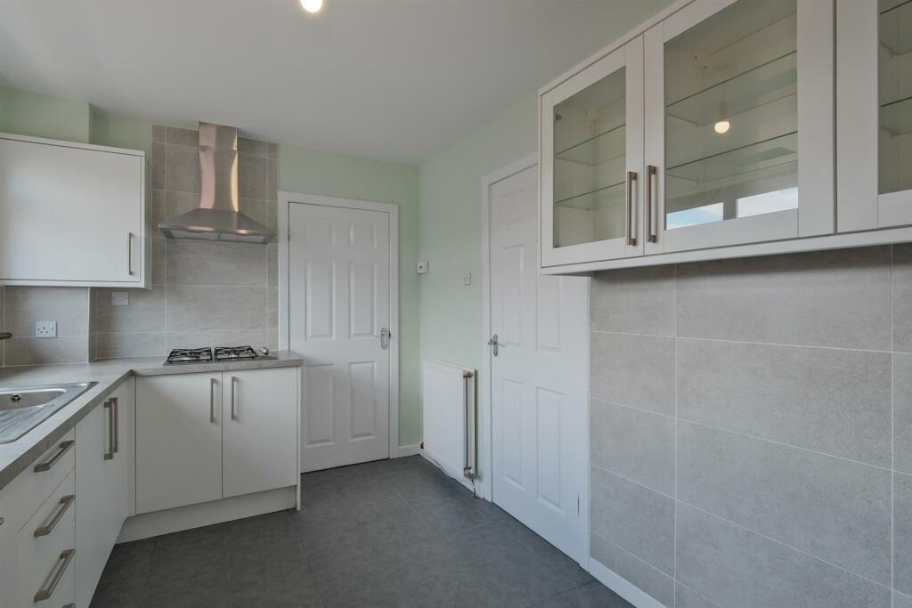 021-30 Braemar Cres, Carluke ML8 4BH.jpg