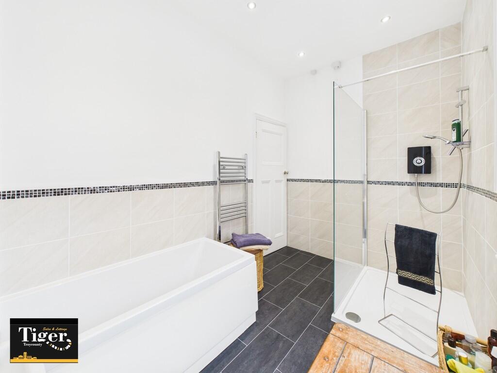 CAM03440G0-PR0335...