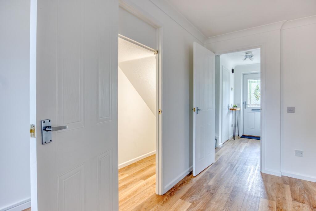 Ewemove Taunton - Graham Way (1)