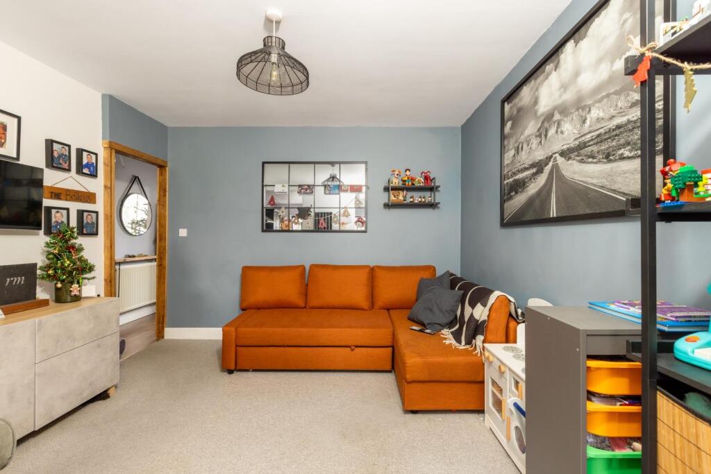 199 Luckwell Road, BS3-28.jpg