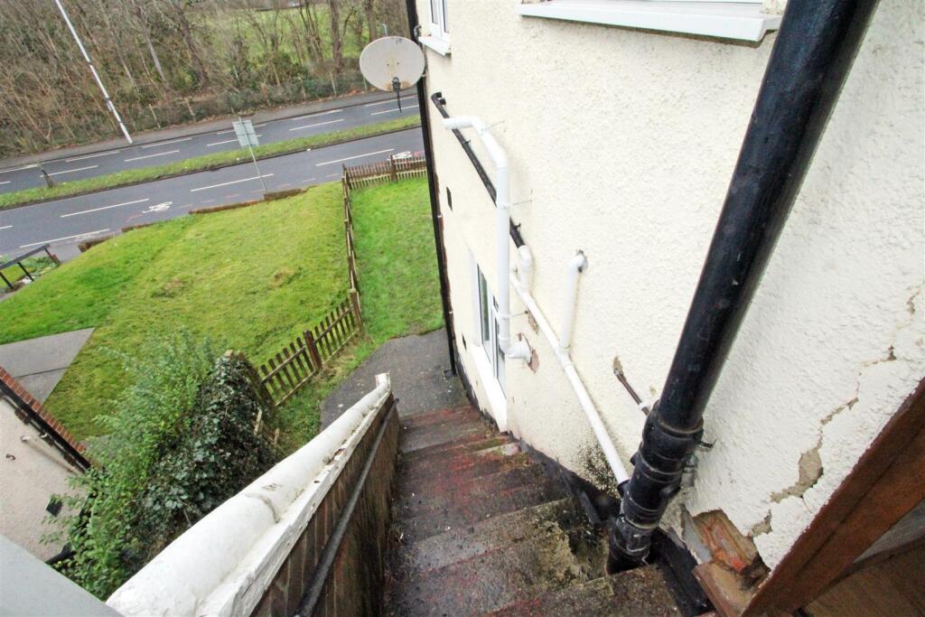 12 IMG_4712 steps.jpg