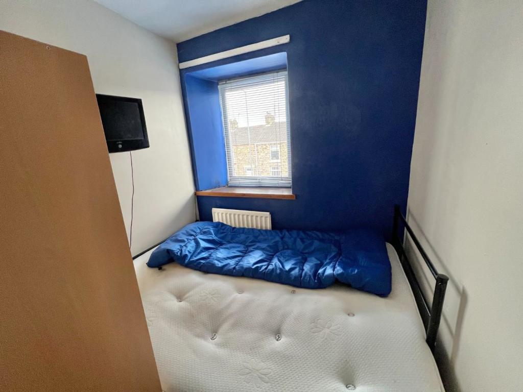 3 BED