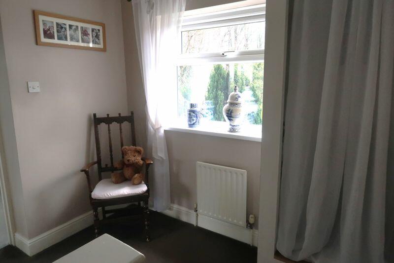 Photo 37