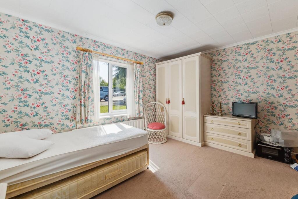 94182_Flat 7 Harnleigh Green 80 Harnham Road(14).j