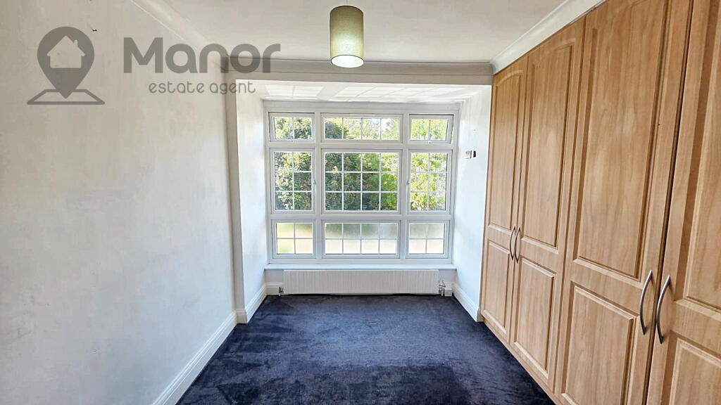 WhatsApp Image 2025-09-08 at 16.16.24