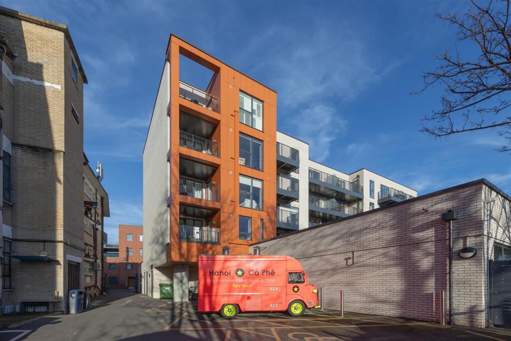 Sutherland Road, E17