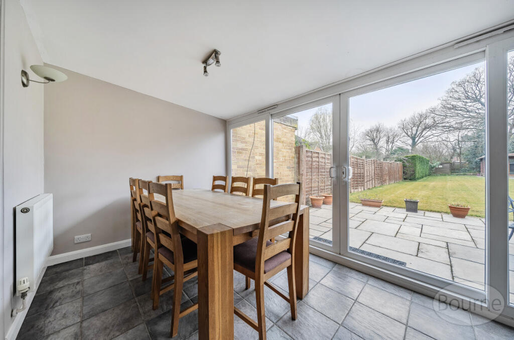 3ce1cdc8-fe83-4ed...