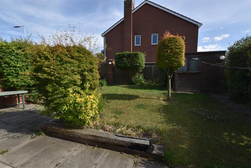 Rear Garden.JPG