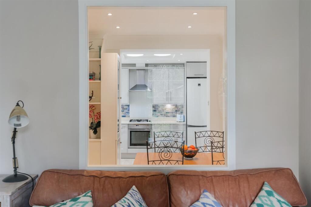 DORKING ROAD (20).jpg