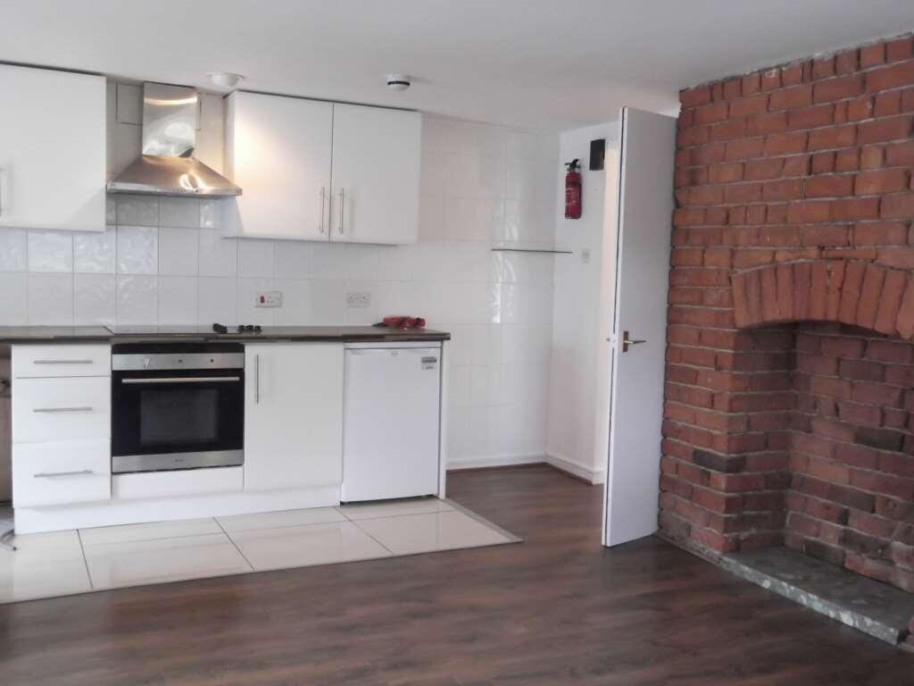 Flat 2 Pine Court, 17 Lathom Road, Southport, PR9 0JP