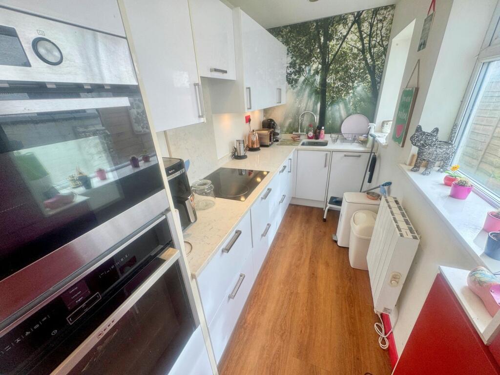 Fitted Kitchen