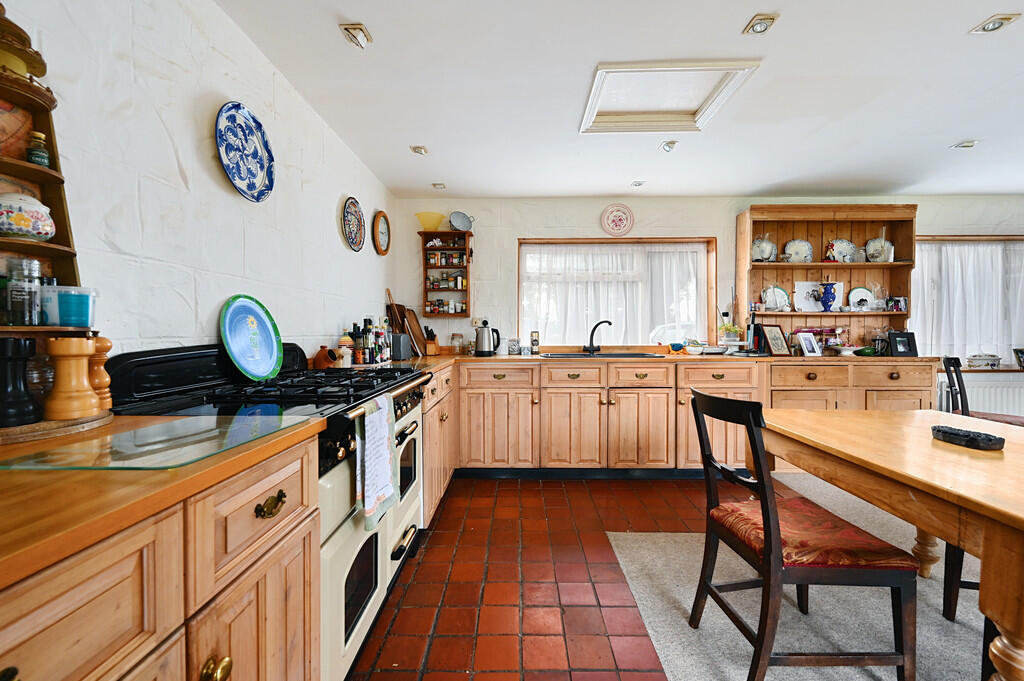 Mons cottage - id...