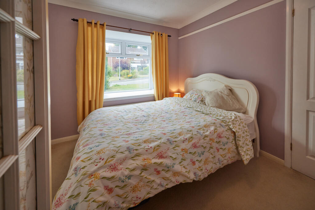 FRONT BEDROOM 1