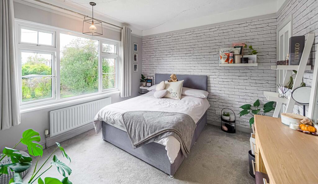 Riverside House  ...