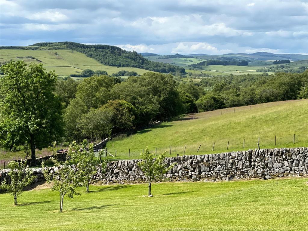 Orchard Corner