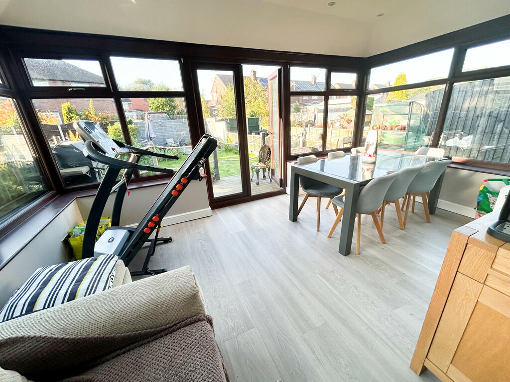 image_50729473 (1...