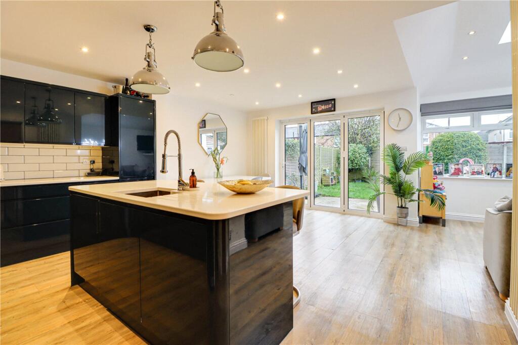 Kitchen/Family Room