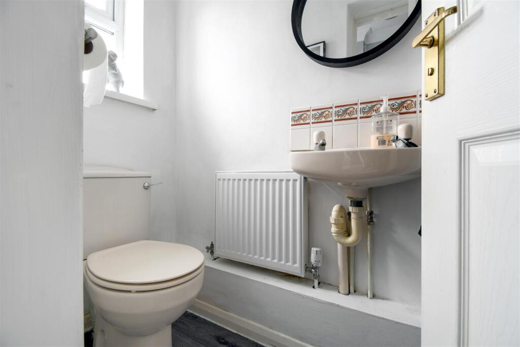 Ground floor WC