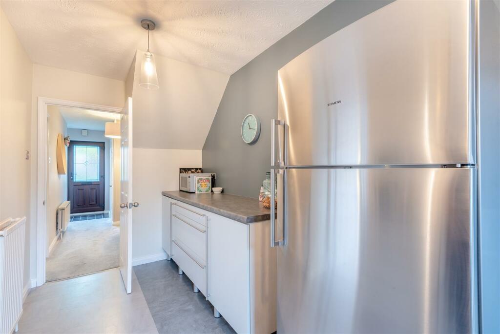 8625363-interior14.jpg