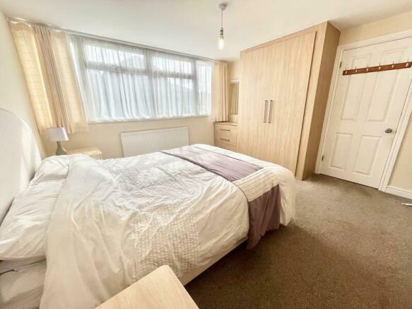 bedroom.jpeg