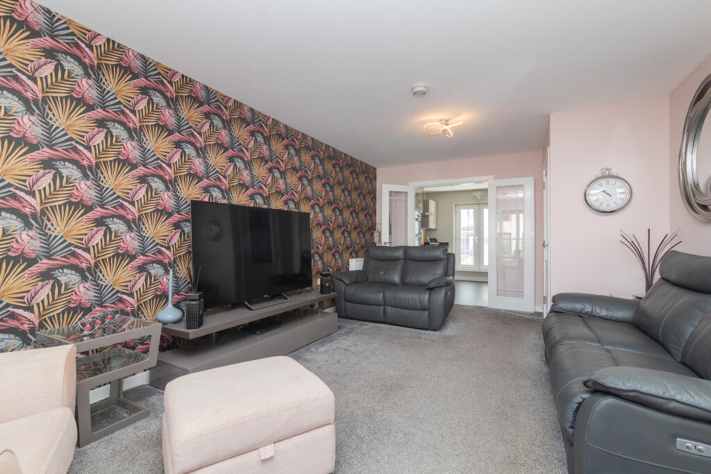 9 hugh mciver avenue 4b lesley-24