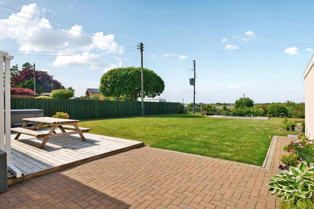 1302687-11-683dcc0b3c4e3