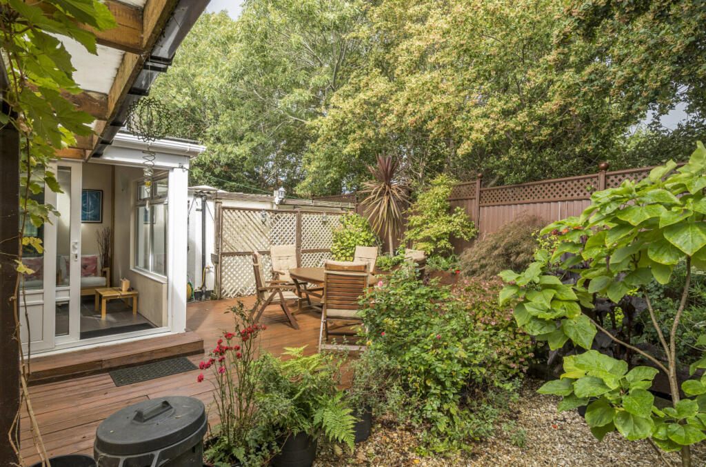 1355189-2-68c80ea...