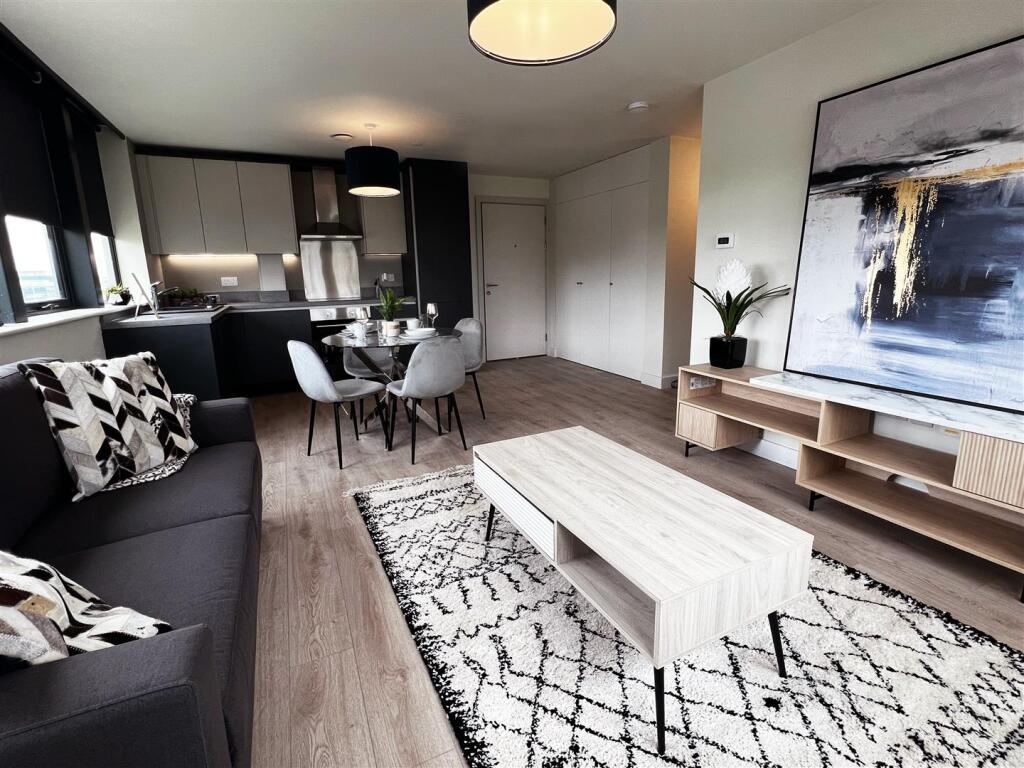 2-bed-flat-6-.jpg
