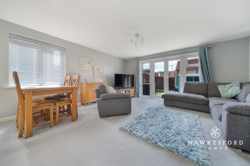 Buttercup Avenue, Minster on Sea - Lounge/diner