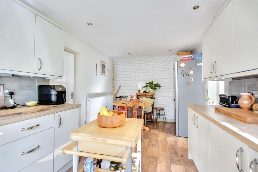 Kitchen Diner_3.jpeg