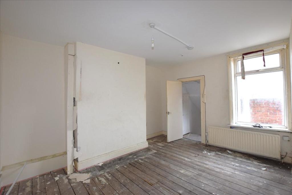 FIRST FLOOR FLAT LOUNGE