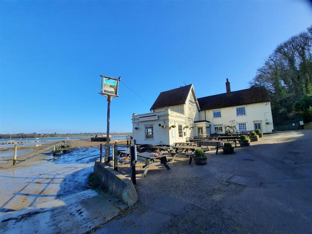 Chelmondiston &amp; Surrounding Areas