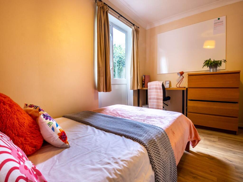 1_Ulcombe_Gardens_Ca