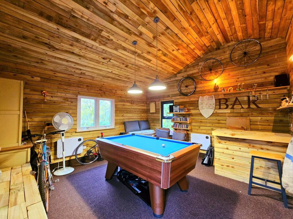 f08ac7d8-be49-4dff-a175-4e3ab795a7bf