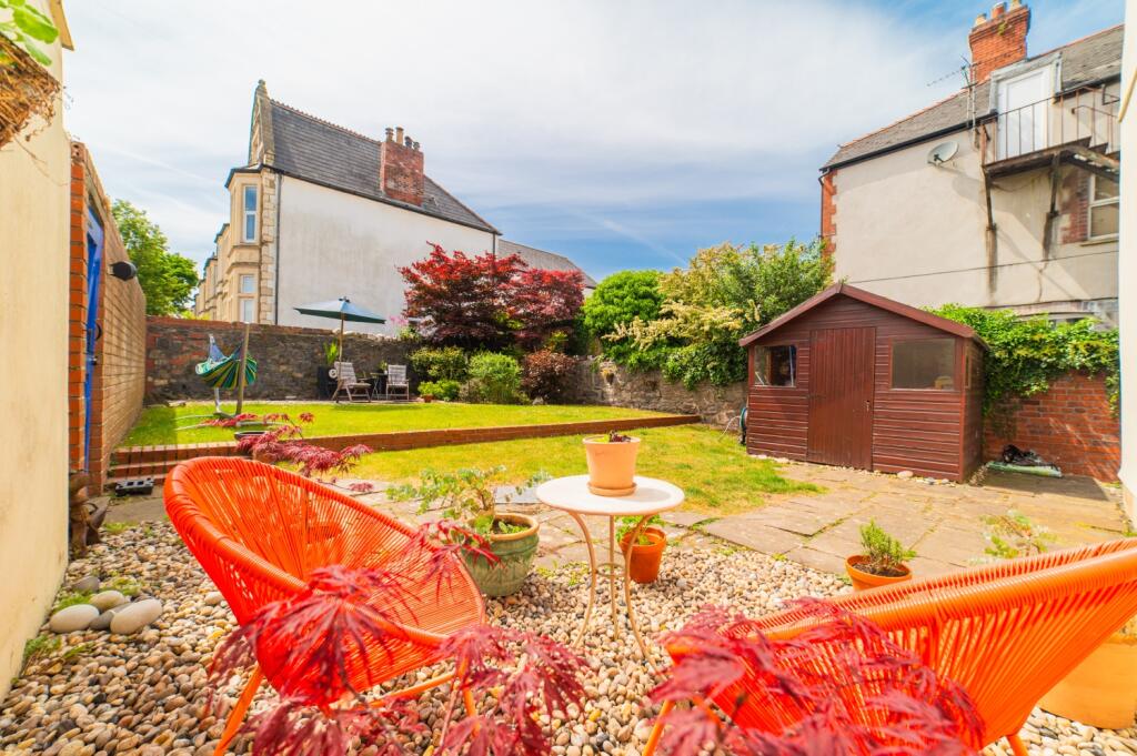 Award-winning Media team on EVERY Listing__9