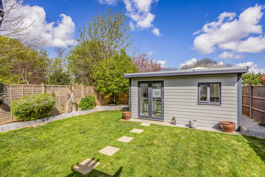 Garden Lodge