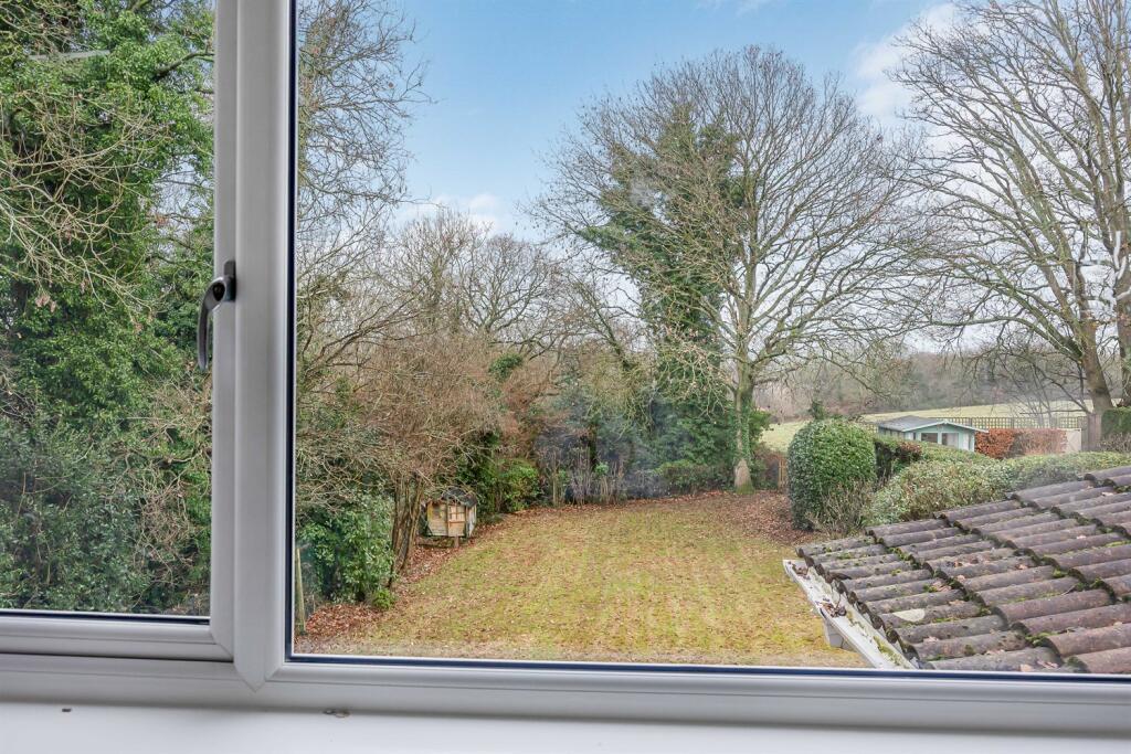 Bedroom 1 - Garden V