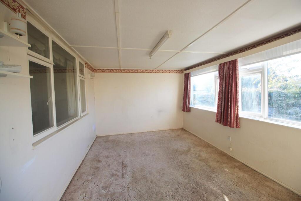 Sunroom.JPG