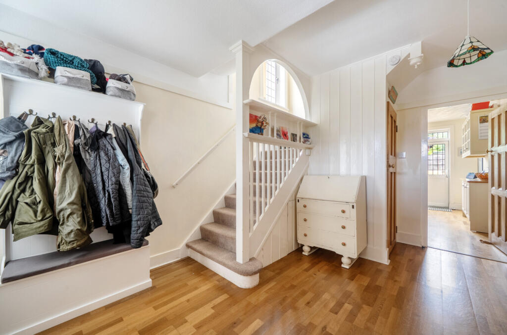 1328590-13-6888ae...