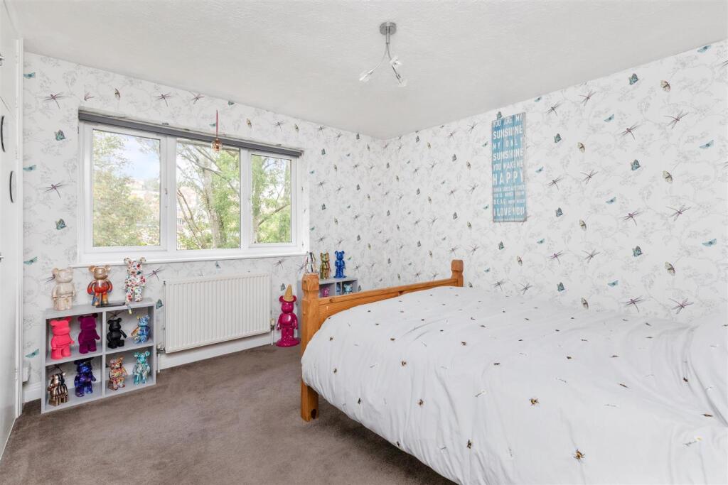 Durrington Court-1.jpg