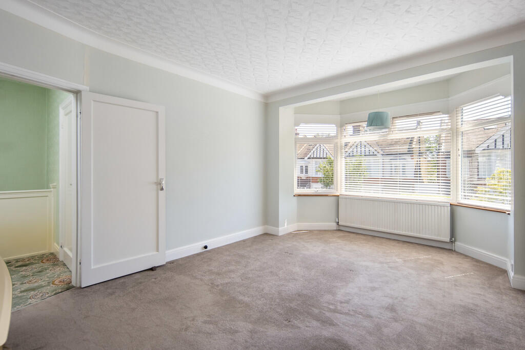 5_Bedroom