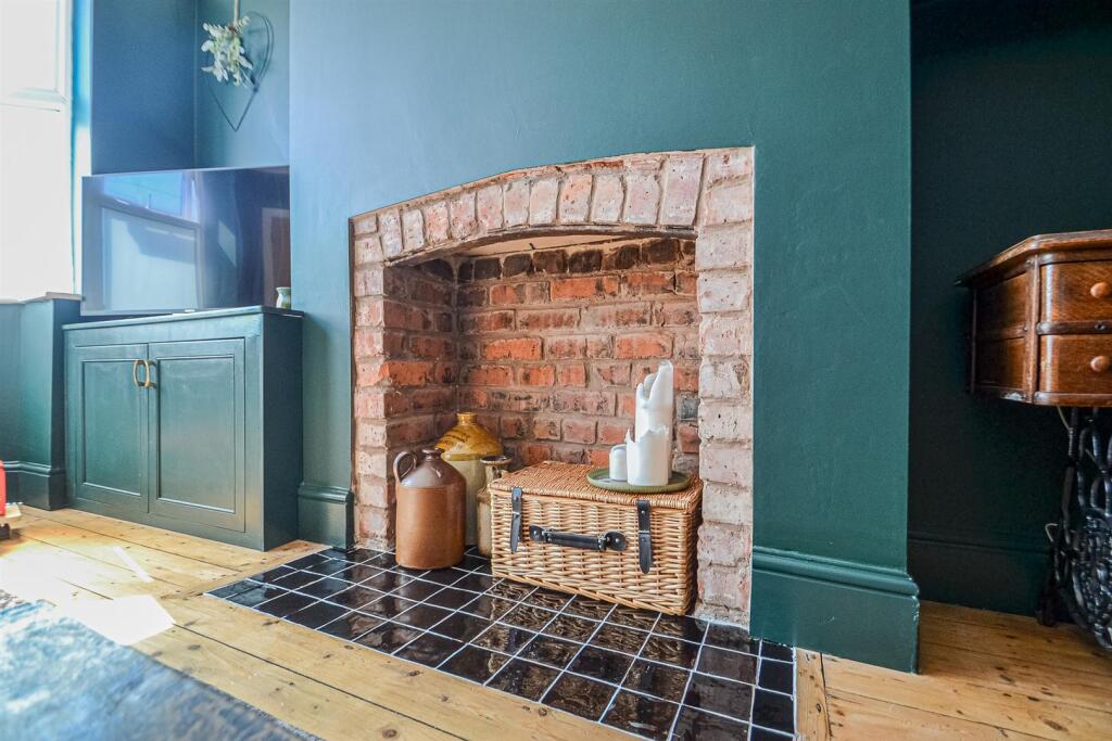 Feature Fireplace