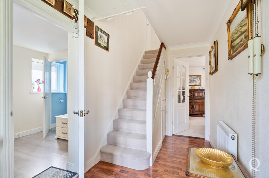 a28da351-4ee7-483...