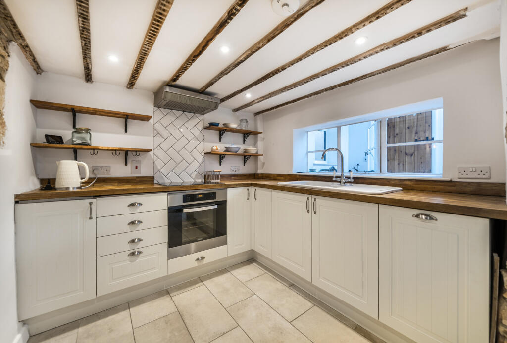 1350608-8-68c40e3...