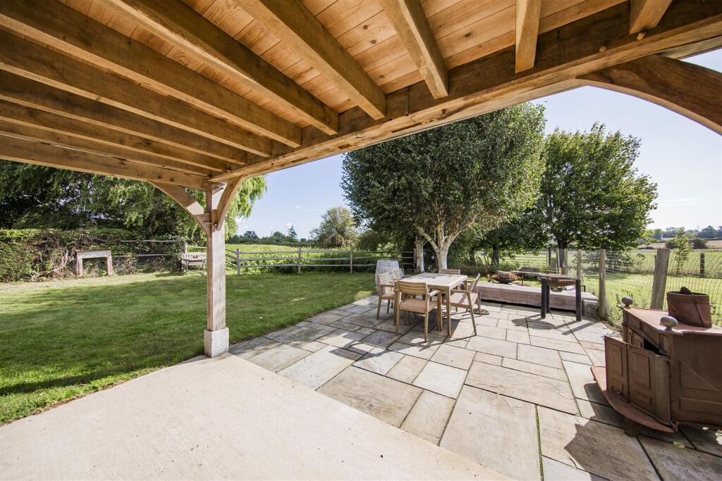 Partially Covered Terrace