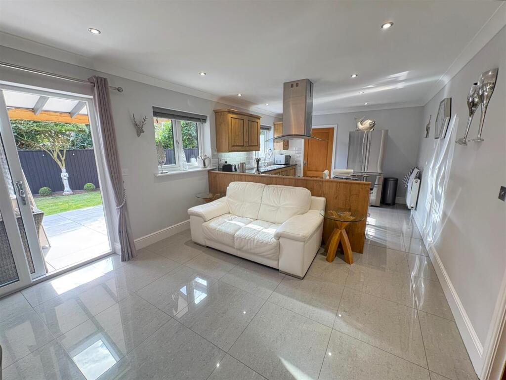 Open Plan Kitchen/Diner