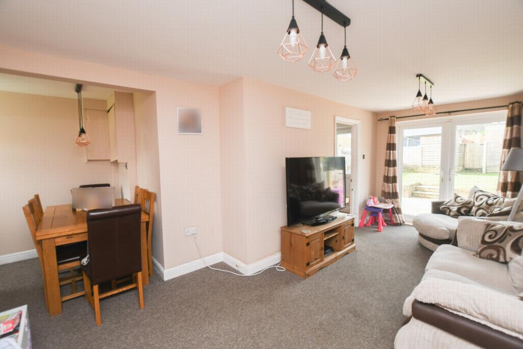 Living/Dining Room