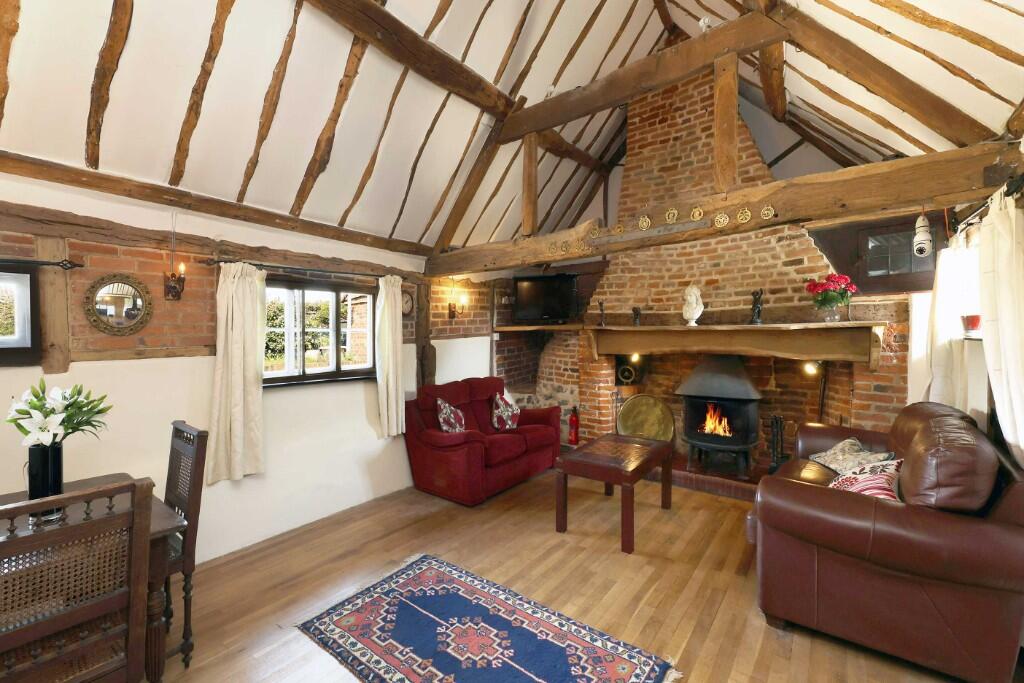 Picturesque DUNSDEN hamlet *Reading 4 miles * Henley 15 mins drive