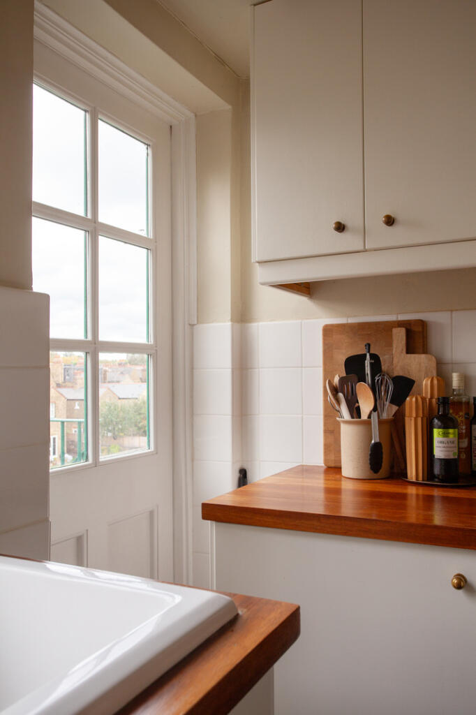 317971 - EalingVillage_KElliott_024.jpg