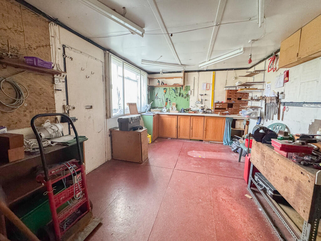 WORKSHOP
